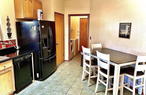 Mesilla Park House | 5 Acre Horse Ranch next to University.