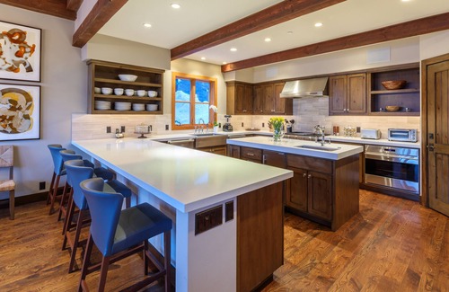 Granite Ridge Cabin | 5 Bed/5.5 Bath Ski-in Ski-out Lodge on Granite Ridge