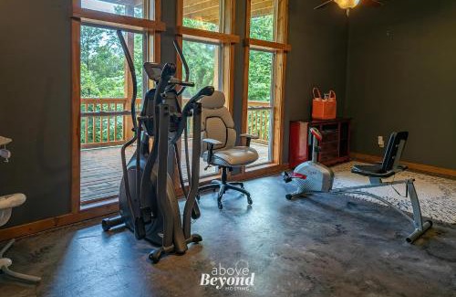 Branson House | 5 Bed Mountain View Retreat