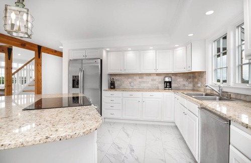 Bethlehem Village House | 5 bedroom, 14 acre private estate