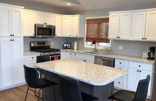 Surf City House | 5 bedroom, 3 baths and 1 half bath in Ship Bottom on ocean block