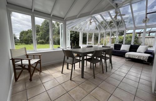 Weston under Wetherley House | 5 Bedroom 4 Bathroom Gym Playroom Country Home