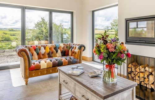 Bontnewydd Cottage | 5 bedroom accommodation in Aberystwyth