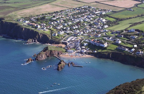Hope-Cove Cottage | 5 bedroom accommodation in Hope Cove, near Kingsbridge