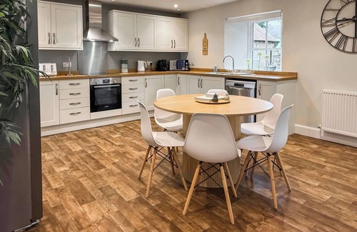 Scaniport Cottage | 5 bedroom accommodation in Scaniport