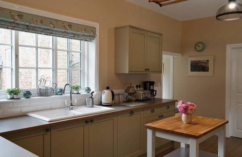 Rudston Cottage | 5 bedroom accommodation in Rudston, near Bridlington