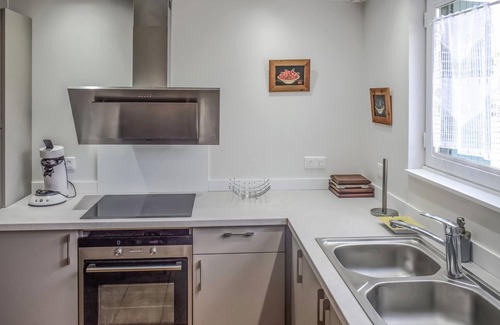 Aramits House | 5 bedroom accommodation in Aramits