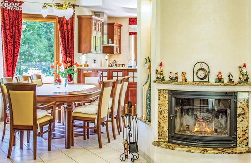 Pisz House | 5 bedroom amazing home in Pisz