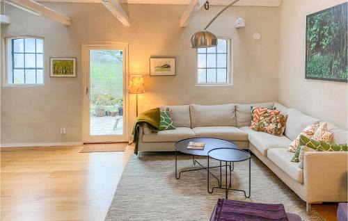 Listarum House | 5 Bedroom Awesome Home In Simrishamn
