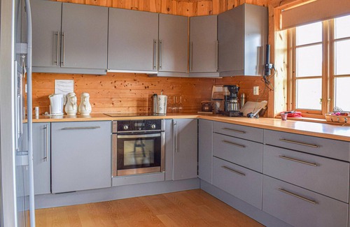 Brekke House | 5 bedroom cozy home in Bjordal