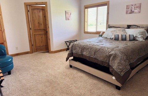 Thayne Other | 5-bedroom farmhouse near Thayne with WiFi, Near Yellowstone & Grand Teton Parks.