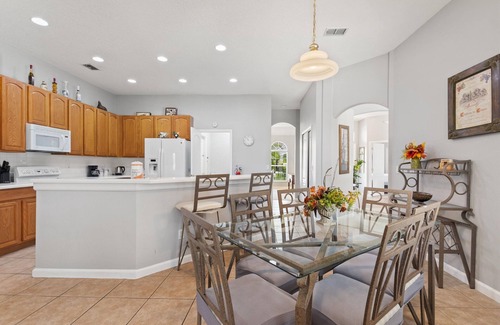 Highlands Reserve Villa | 5 Bedroom Golf Course Community near theme parks