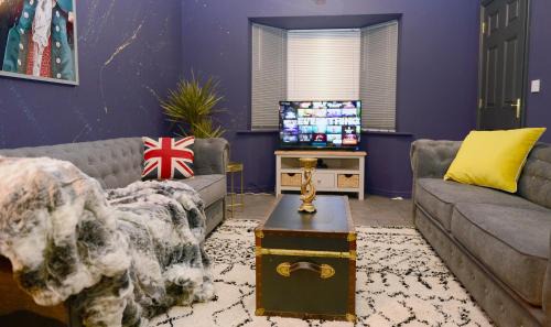 Stuppington House | 5 bedroom house - Contractors, Crew, Group, Family