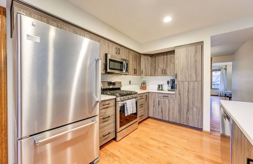 Fort Collins House | 5 Bedroom house with a Hot Tub and Home Theater!