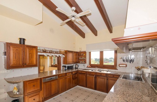 Binibeca Villa | 5 Bedroom Luxury Villa With Private Pool, Air Con And Stunning Sea Views