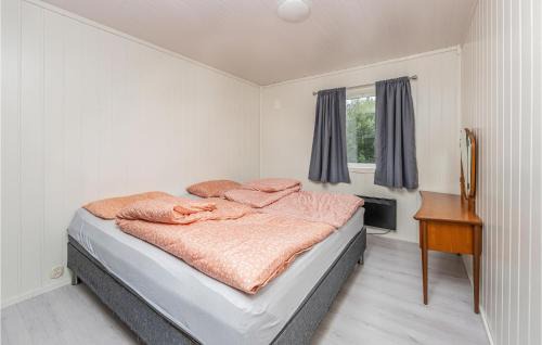 Vestnes House | 5 Bedroom Pet Friendly Home In Vestnes
