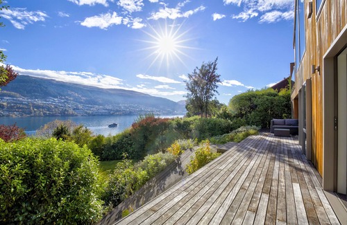 Kelvin Heights House | 5 Bedroom Queenstown Lakefront Home