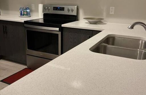 Woodstock Apartment | 5-Bedroom Spacious Townhouse