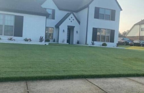Olive Branch House | 5 bedroom Upscale Home Olive Branch MS. Very nice quit and safe neighborhood.