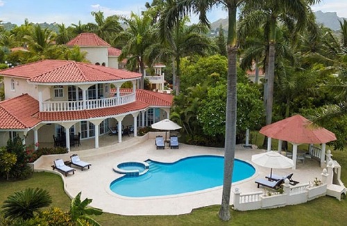 Costambar House | 5 BEDROOM VILLA All Inclusive *GOLD BRACELET* NO RESORT FEE!