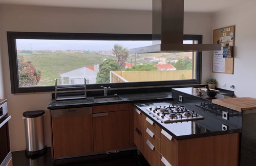 Barril de Cima Villa | 5 Bedroom Villa near Ericeira with sun terraces and heated outdoor pool