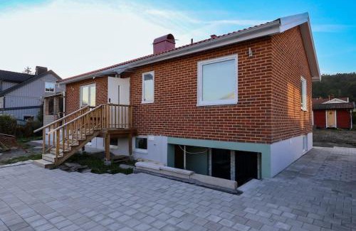 Partille Villa | 5-bedrooms House for Workers & Familys Near SKF