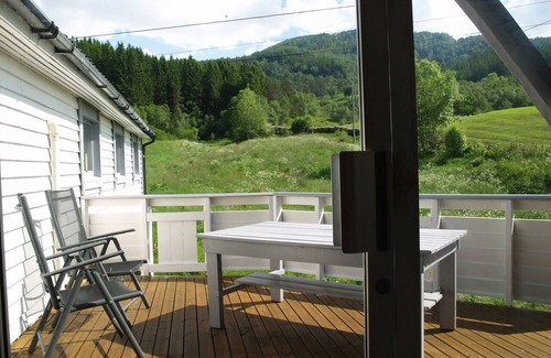 Herand House | 5 bedrooms, large apartment on farm, nice view and nature