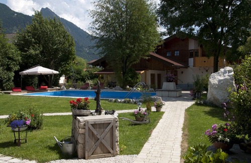 Grassau Apartment | 5. Fewo Kampenwand, 28 qm, 1-2 Pers., Wohn-Schlafraum, Westbalkon 2. OG
