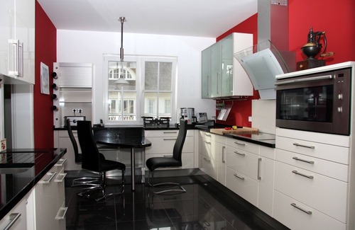 Gross Schwansee Villa | 5 Luxus Indoor Pool Villa, 28°, Wlan Gratis, 60 qm Dachterrasse,