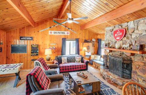 Sugarloaf House | 5 Mi to Big Bear Lake Pet-Friendly Gem Near Hikes