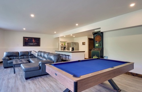 Blue River House | 5 Mi to Main St Breck: Mtn-View Duplex w/Hot Tub