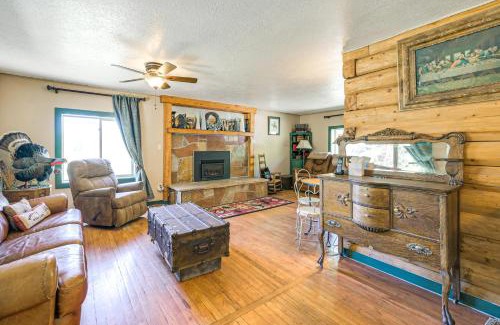 Pagosa Springs House | 5 Mi to Navajo State Park Riverfront Cabin!
