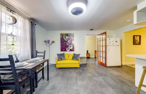 North Miami House | 5 Mi to Surfside Beach: Peaceful Miami Bungalow!