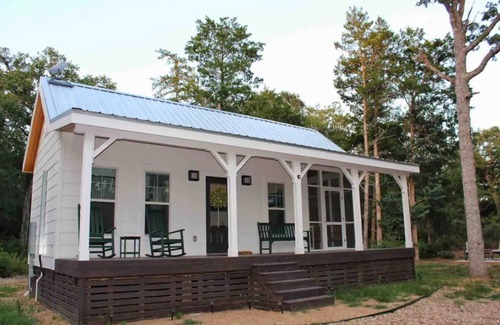Oakland Cabin | 5 Million Stars
