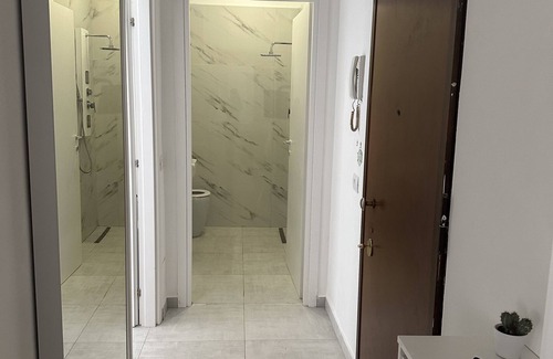 Pero Apartment | 5 min to metro redline and 15 min walk to Expo