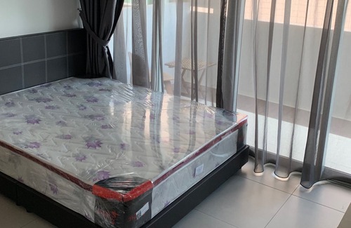 Queenstown Condo | 5 mins to Buona Vista MRT