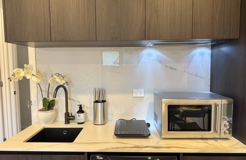 Sunnybank House | 5 mins' Walk to Sunnybank Market Square|2B2B luxe retreat