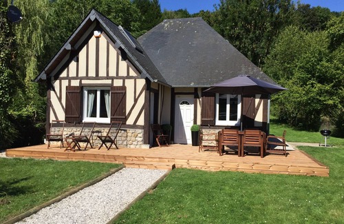 Ablon House | 5 minutes from Honfleur house with garden and parking for 7 people