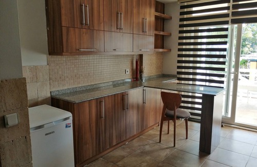 Side Apartment | 5 minute to the beach famıly sized one bedroom apartment