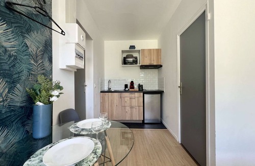 Chatellerault Apartment | 5-minute walk from TGV station
