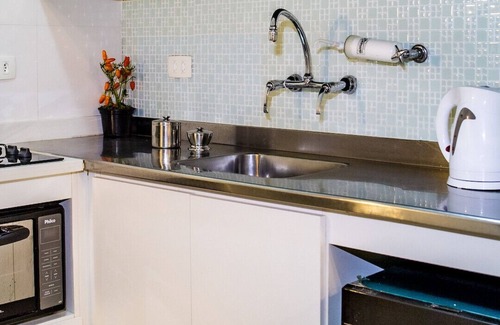Leblon Apartment | 5 minutes from Leblon Beach | AP204