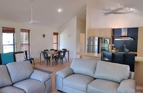 Mission Beach House | 5 O'Clock - Mission Beach