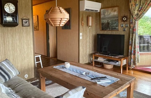Ellos House | 5 person holiday home in ELLÖS