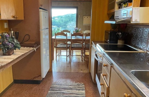Ellos House | 5 person holiday home in ELLÖS