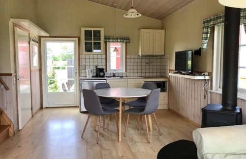 Sønderstrand House | 5 person holiday park home in Rømø