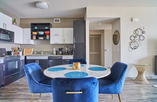 Marina del Rey Apartment | ★5★ Retreat Modern Condo 2 BR & 2 BA Near Venice Beach ★
