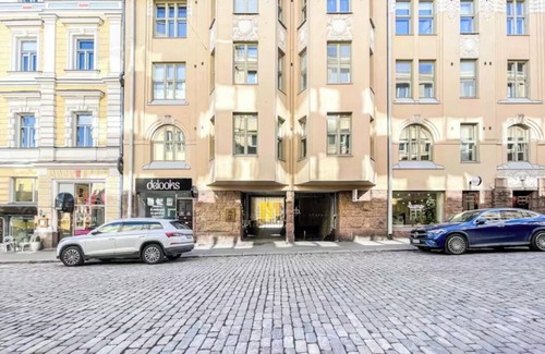 Kaartinkaupunki Apartment | 5 Room Apartment by the Esplanade Park