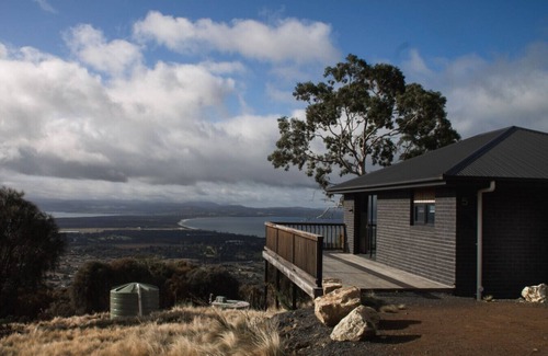 Mount Rumney House | 5 Seaview Kangaroo Mt Rumney Escapes