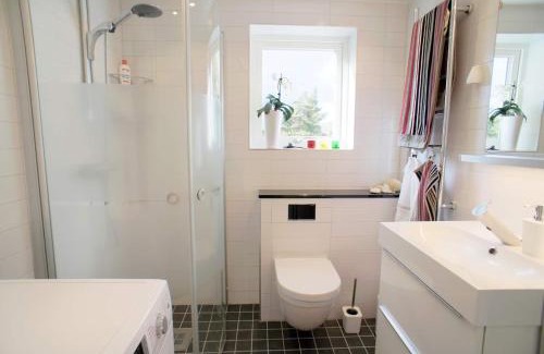 Ingaro Bed & Breakfast | 5-star all inclusive B&B for 2 with hot-tub, aircon and bikes