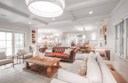 Cliff House | 5 star, grand 8 BR estate, large yard, pool, pond, walk to town & beach